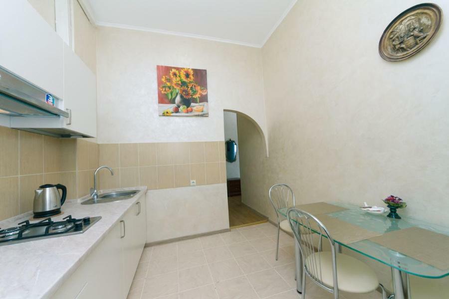 Apartment On Saksahanskoho Street Kyjev Exteriér fotografie